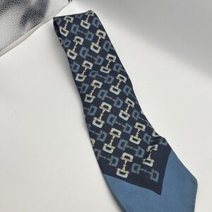 Gucci Men's Navy & Blue Patterned Silk Tie